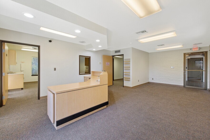 More Photos Of 561 N Alta Ave, Dinuba Medical For Lease
