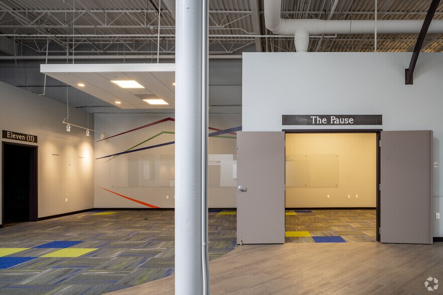 More Photos Of 4655-4741 Washtenaw Ave, Ann Arbor Freestanding For Lease