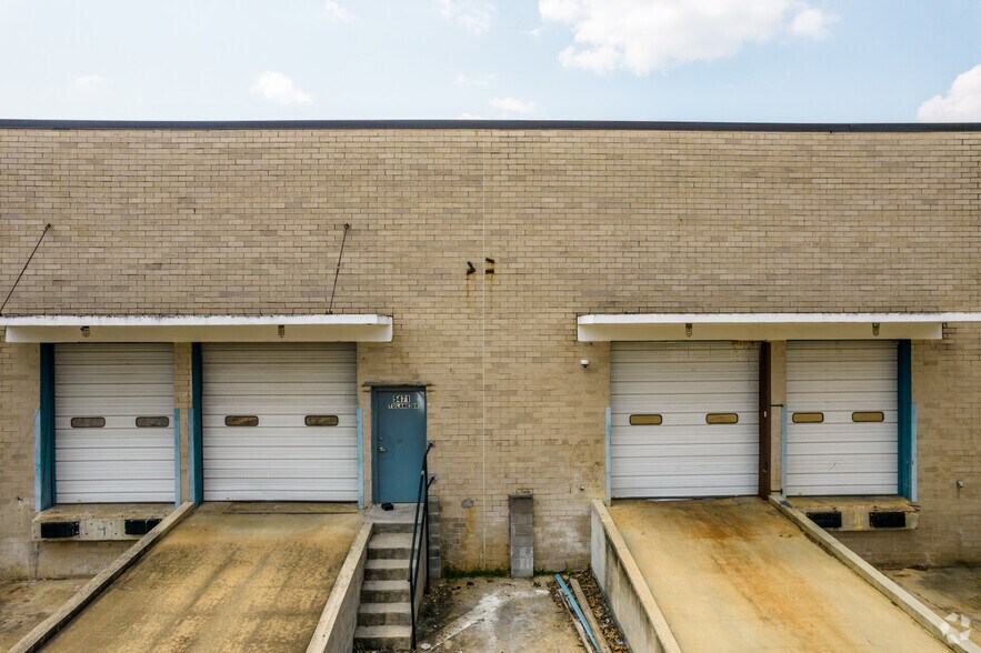 More Photos Of 5465-5475 Tulane Dr SW, Atlanta Distribution For Lease