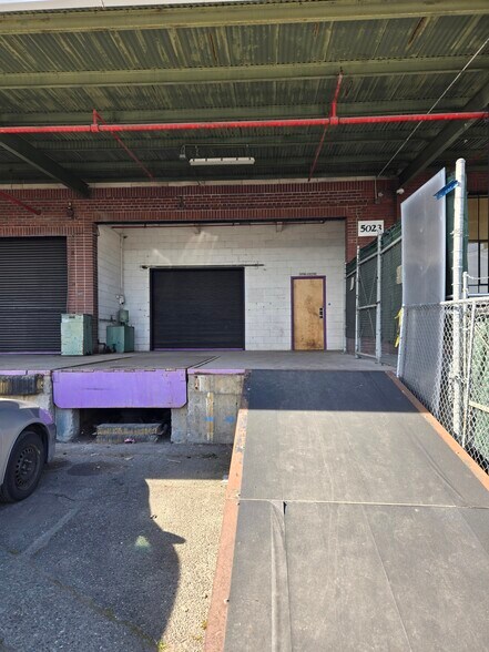 More Photos Of 5020 S Colorado Ave, Seattle Warehouse For Sale