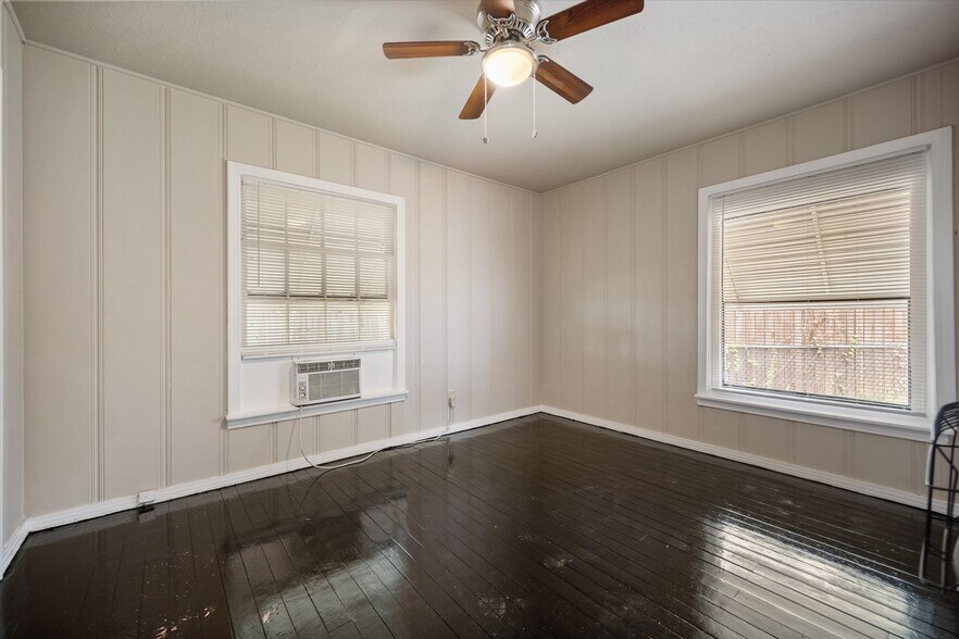 More Photos Of 3837 Earl St, Fort Worth Multifamily For Sale