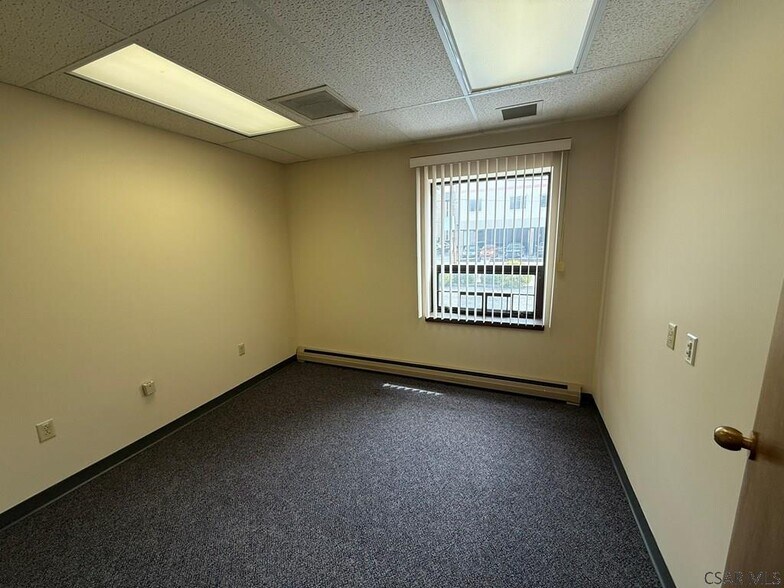 More Photos Of 244 Walnut St, Johnstown Medical For Lease