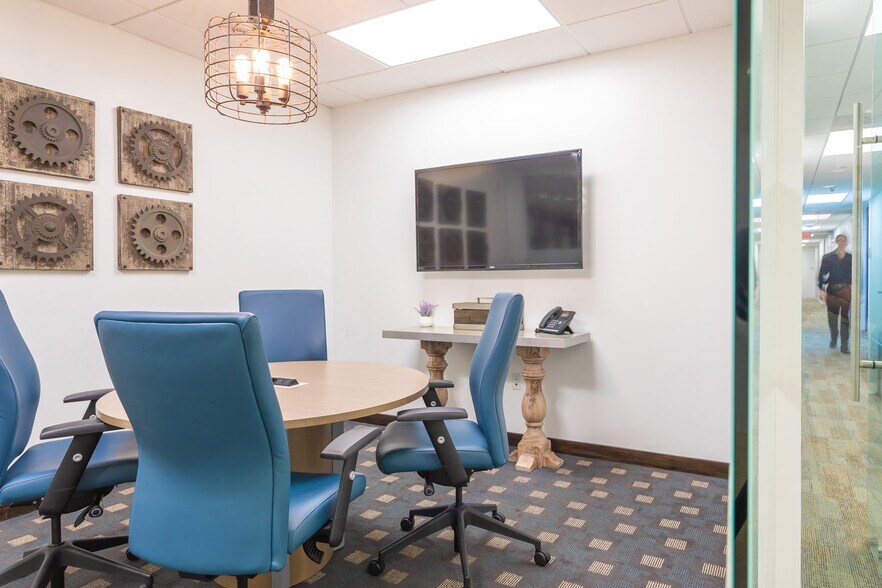 More Photos Of 777 Brickell Ave, Miami Coworking Space