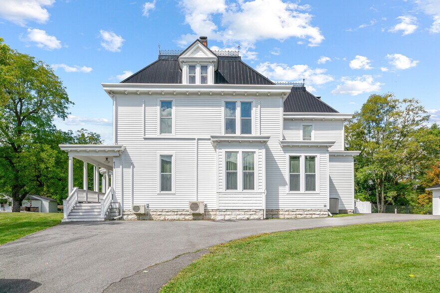 More Photos Of 639 Tower St, Tazewell Specialty For Sale