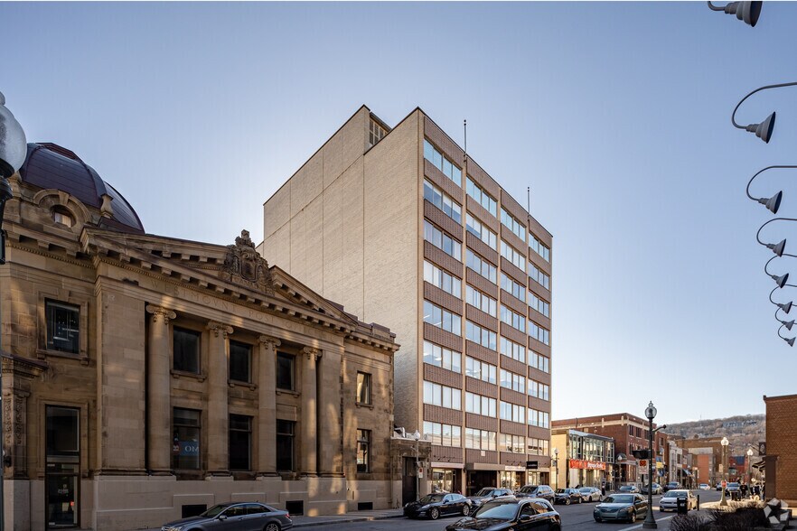 Primary Photo Of 1308-1314 Av Greene, Westmount Office Residential For Lease