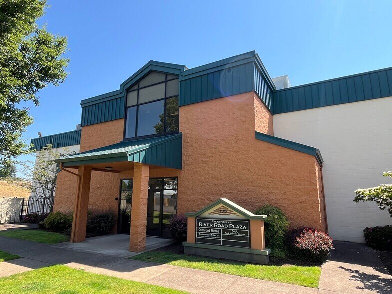 More Photos Of , Eugene General Retail For Sale