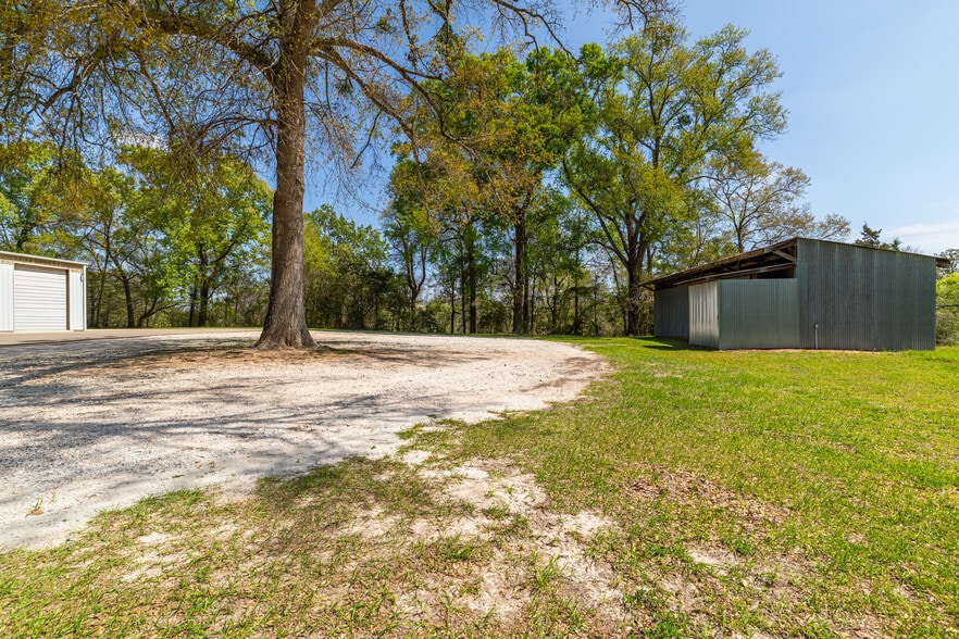 More Photos Of 3615 New Press Rd, Nacogdoches Specialty For Sale