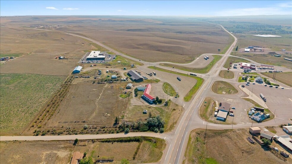 More Photos Of 1307 E Hwy 12, Harlowton Hotel For Sale
