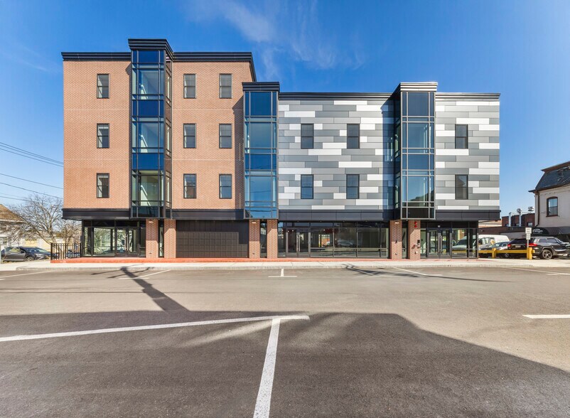 Primary Photo Of 21 Summer St, Natick Apartments For Lease