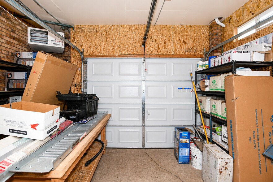 More Photos Of 1422 8th Ave, Greeley Office For Sale