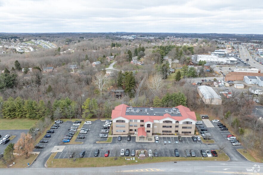 More Photos Of 1000 Brooktree Rd, Wexford Medical For Lease