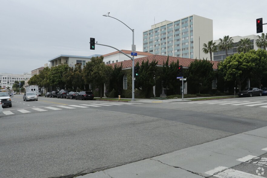 More Photos Of 625 Arizona Ave, Santa Monica Office For Lease