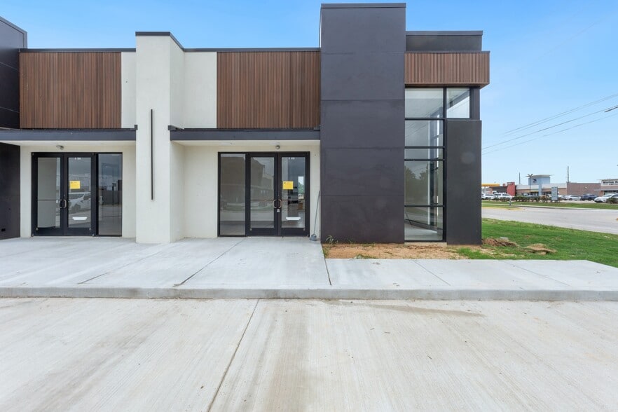 More Photos Of 2703 N Mason Rd, Katy Medical For Sale