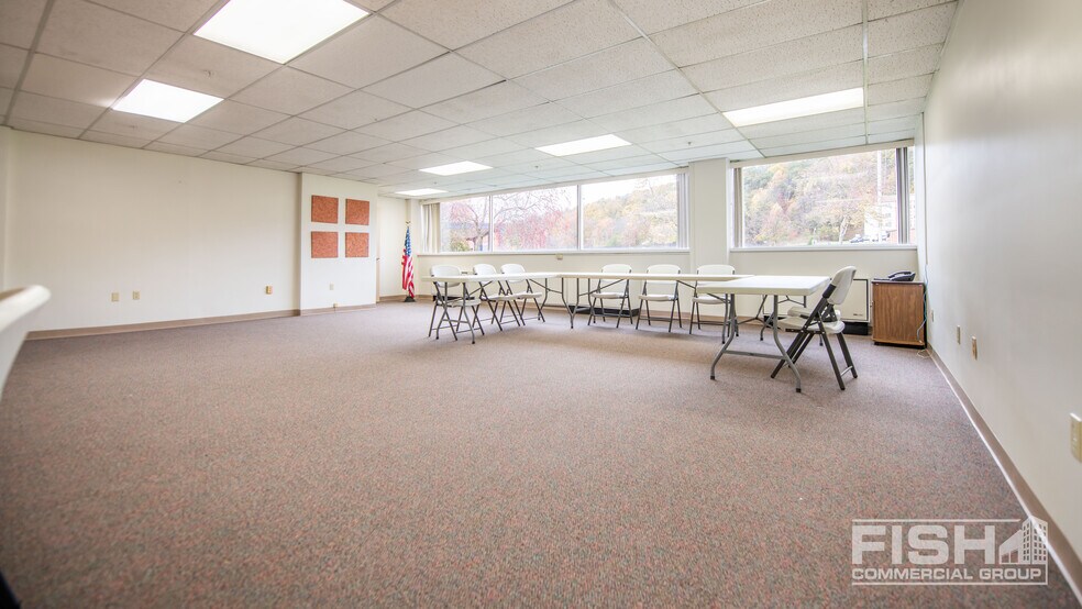 More Photos Of 24 Cree Dr, Lock Haven Hospital For Lease