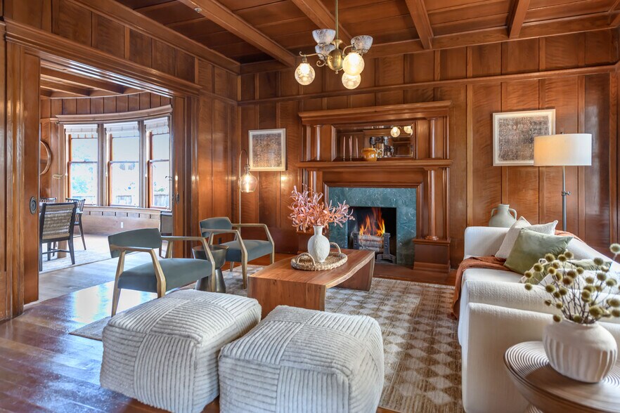 More Photos Of 8 Keller St, Petaluma Office Residential For Sale