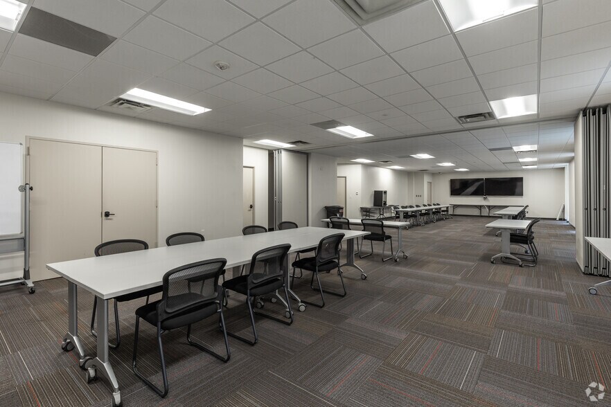 More Photos Of 8267 Elmbrook Dr, Dallas Office For Lease