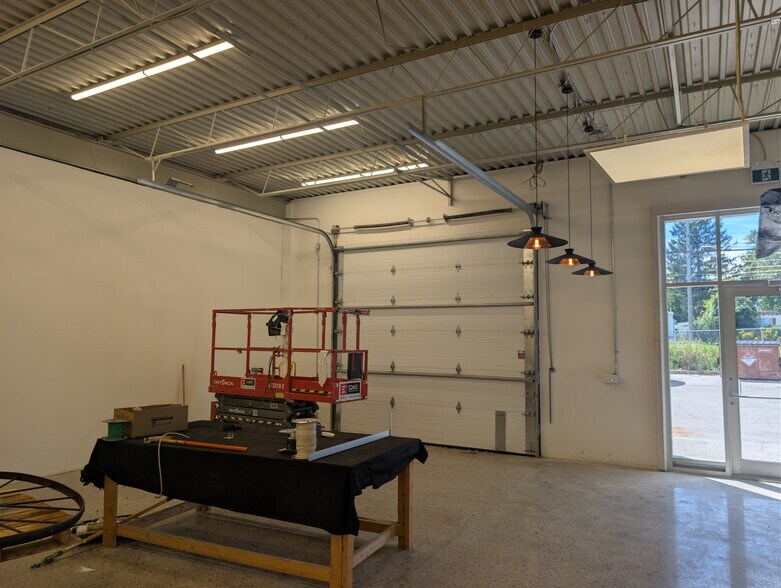 More Photos Of 3110 Wharton Way, Mississauga Warehouse For Lease