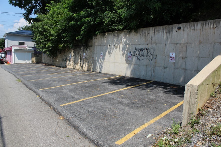 More Photos Of 116 S Penn St, Bellefonte Restaurant For Sale