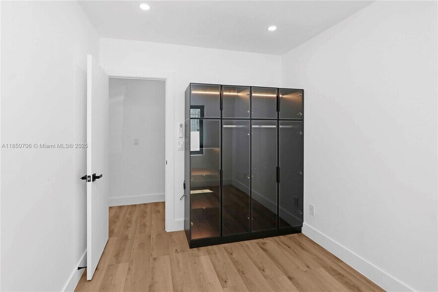 More Photos Of 7801 Byron Ave, Miami Beach Apartments For Sale