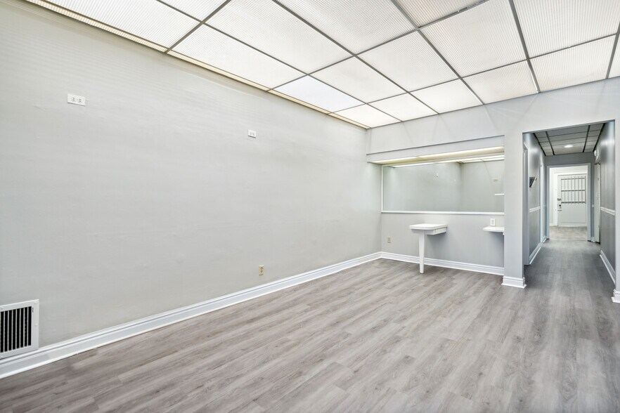 More Photos Of 314-316 W Main St, Monongahela Storefront Retail Office For Sale