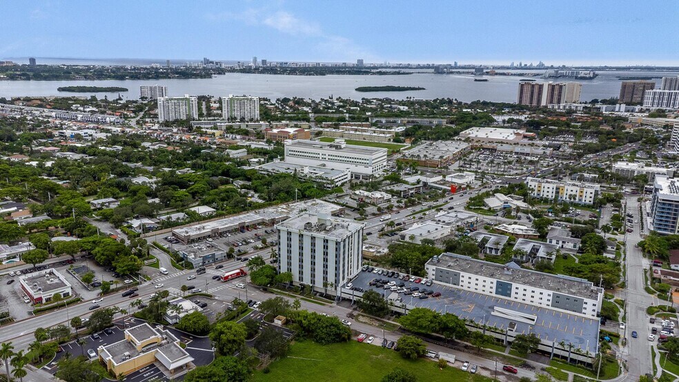 More Photos Of 12550 Biscayne Blvd, North Miami Medical For Sale