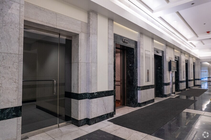 More Photos Of 3460 Wilshire Blvd, Los Angeles Office For Lease