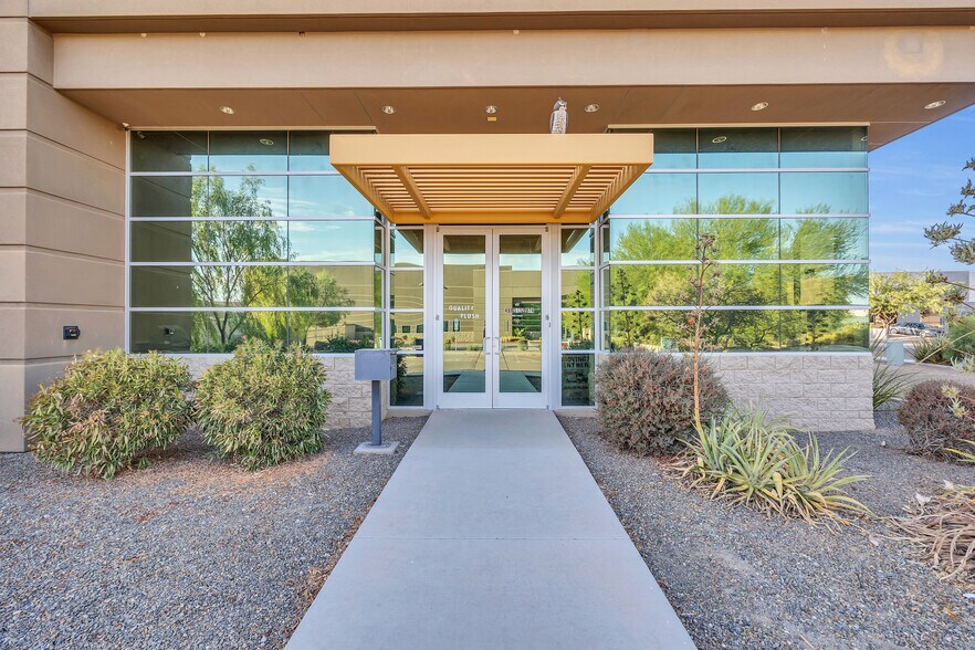 More Photos Of 23320 N 18th Dr, Phoenix Warehouse For Sale