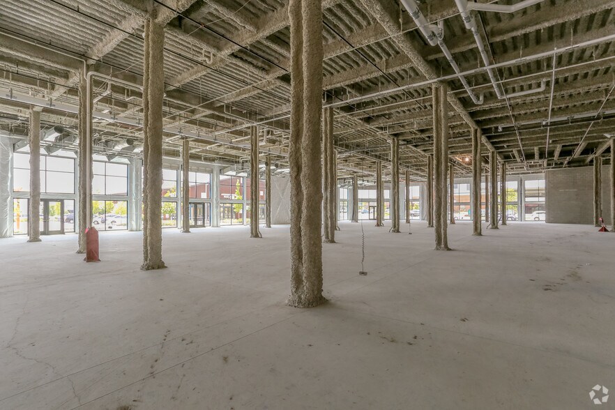 More Photos Of 11240 W Burleigh St, Wauwatosa Office For Lease