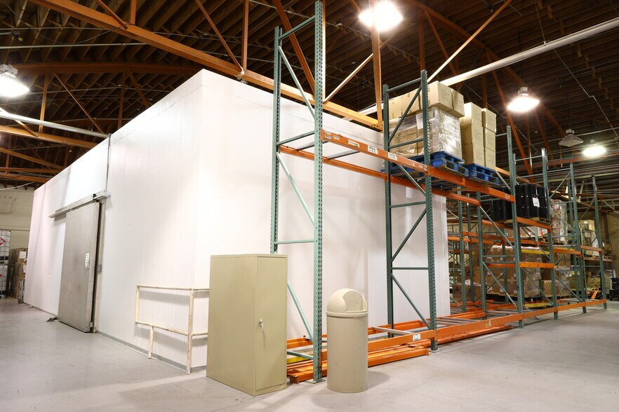 More Photos Of 3215-3225 E 42nd Ave, Denver Food Processing For Sale