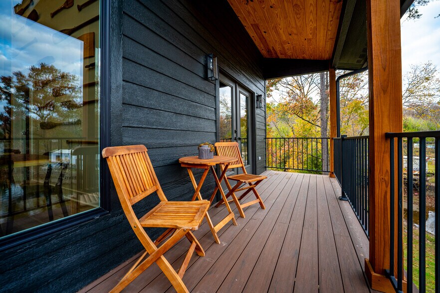More Photos Of 215 Wayward Winds Rd, Hot Springs National Park Apartments For Sale