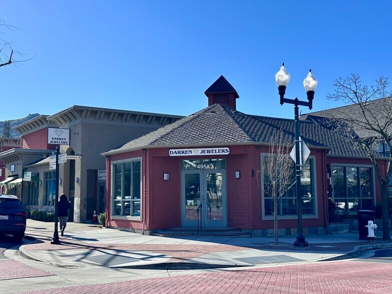 Primary Photo Of 495 Hartz Ave, Danville Freestanding For Lease