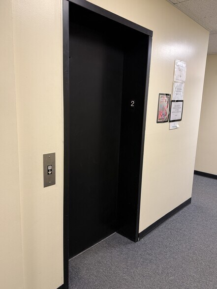 More Photos Of 15R Hartford Ave, Granby General Retail For Lease