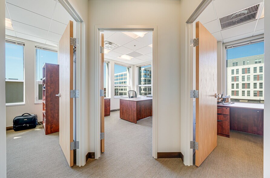 More Photos Of 7115 Leesburg Pike, Falls Church Office For Sale