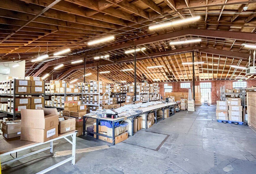 More Photos Of 340 S Avenue 17, Los Angeles Manufacturing For Lease