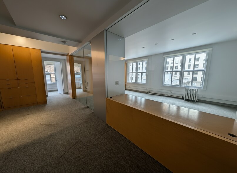 More Photos Of 348-354 Pine St, San Francisco Office For Lease