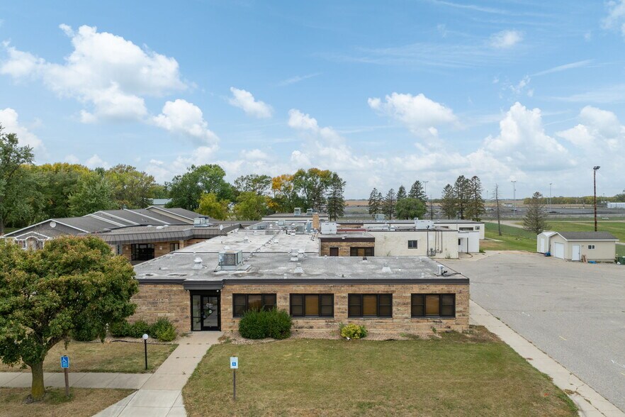 More Photos Of 411 7th Ave NW, Arlington Skilled Nursing Facility For Sale