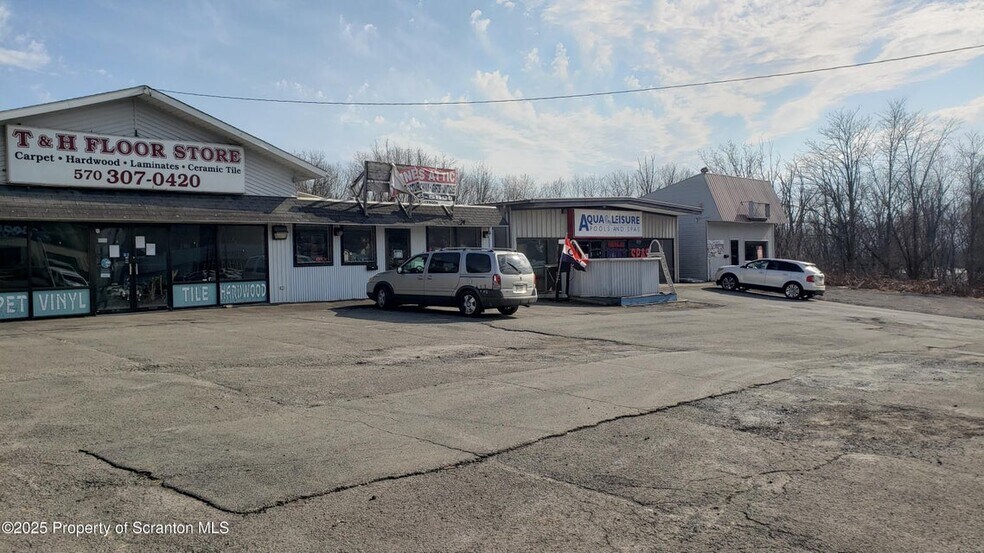 More Photos Of 2250 Scranton Carbondale Hwy, Scranton General Retail For Sale