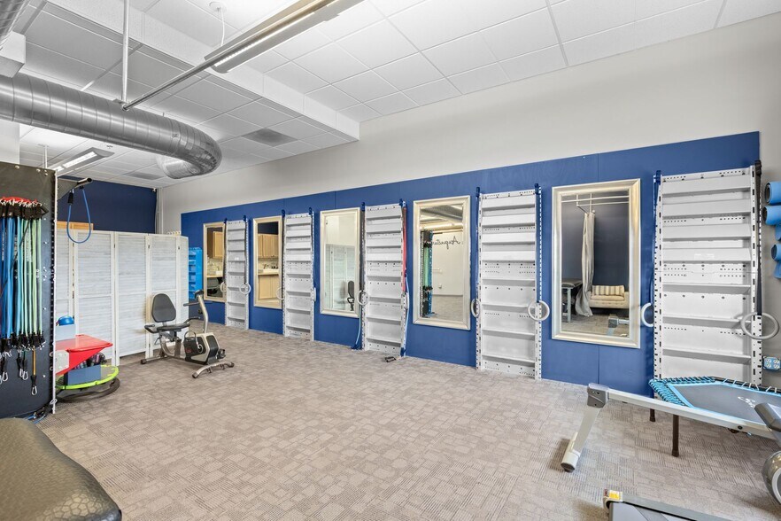 More Photos Of 18335 E 103rd Ave, Commerce City Medical For Sale