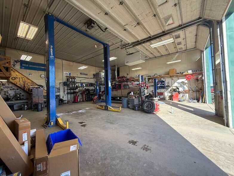 More Photos Of 101 E 4th St, Newell General Retail For Sale