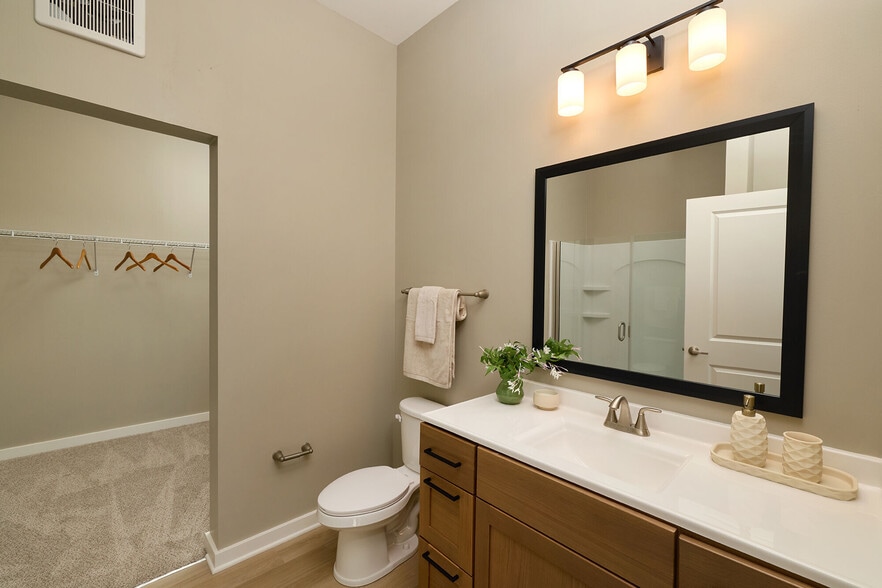 More Photos Of 1055 Yard St, Grandview Heights Apartments For Lease