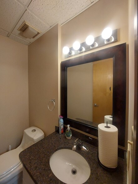 More Photos Of 1000 Cambridge St, Cambridge Medical For Lease