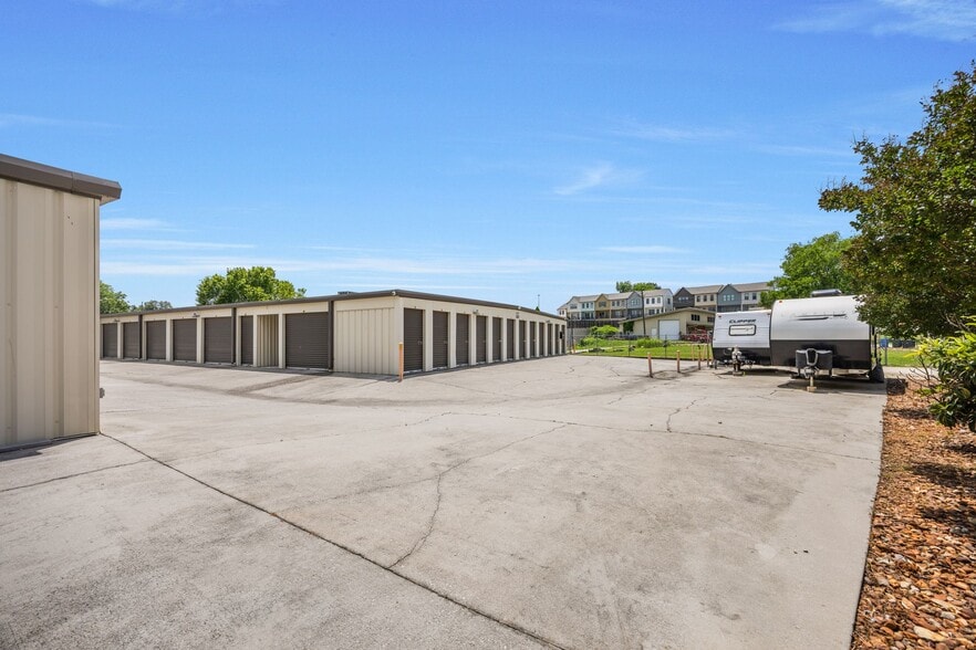 More Photos Of 500 W Manning St, Chattanooga Self Storage For Sale