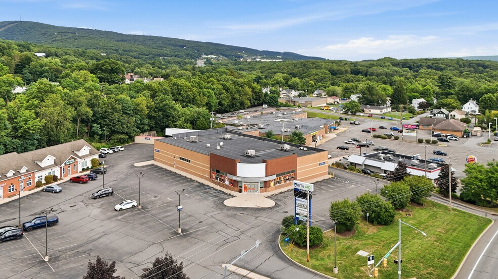 More Photos Of 1777 N Keyser Ave, Scranton Drugstore For Lease