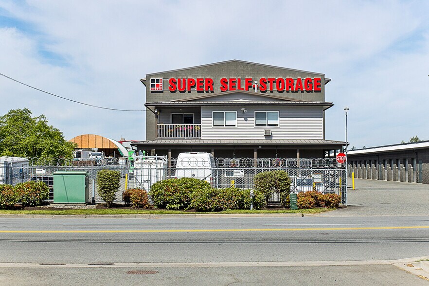 More Photos Of , Abbotsford Specialty For Sale