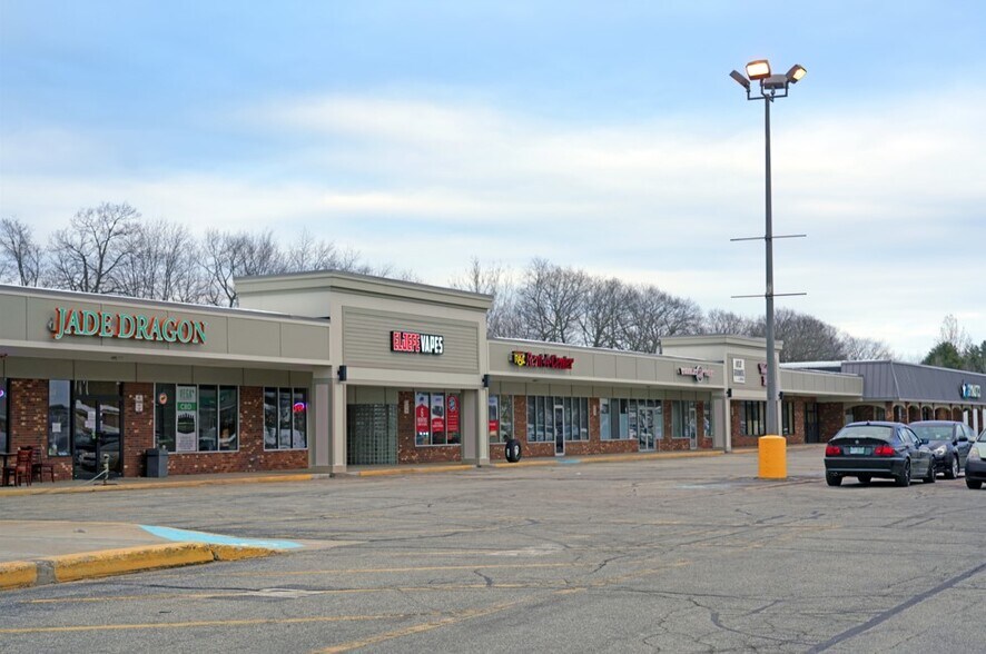 Primary Photo Of 183-191 Elm St, Milford Storefront For Lease