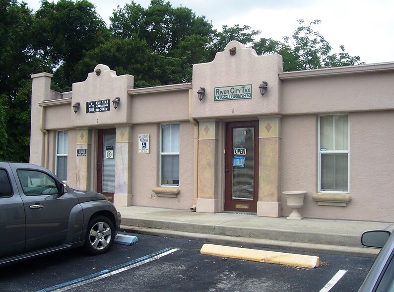 More Photos Of Charles R Beall Blvd, DeBary Office For Sale