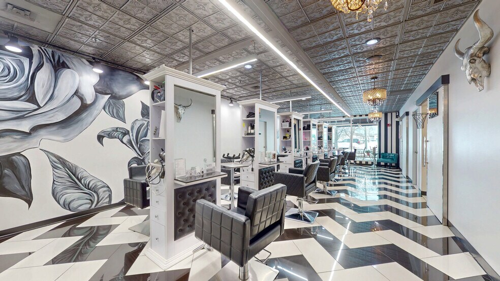 More Photos Of 124 Hebron Ave, Glastonbury Office For Lease