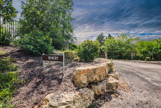 More Photos Of 2003 W Hanover Rd, Hanover Winery Vineyard For Sale