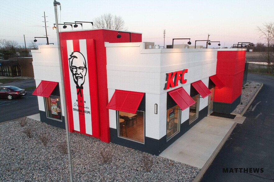 Primary Photo Of 222 Lansing St, Charlotte Fast Food For Sale