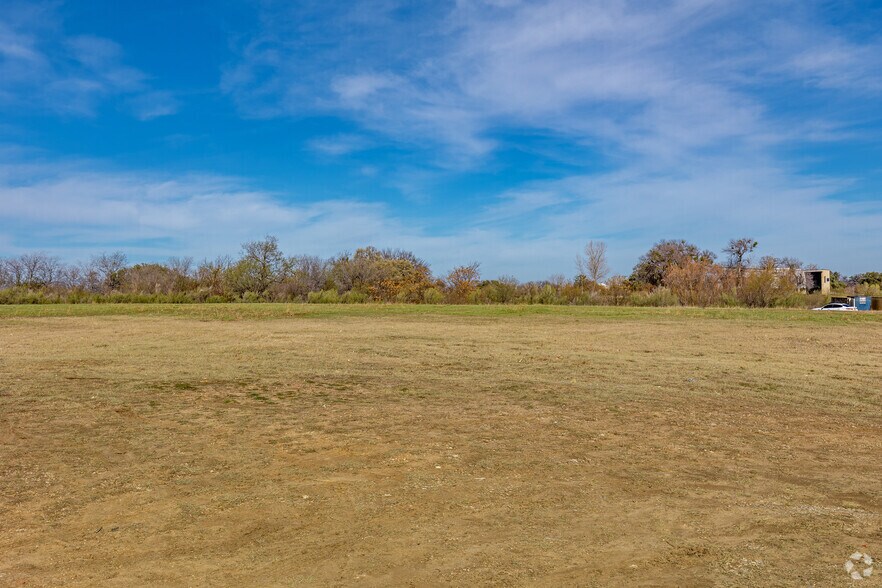 More Photos Of 6660 Hawks Creek Ave, Fort Worth Land For Sale